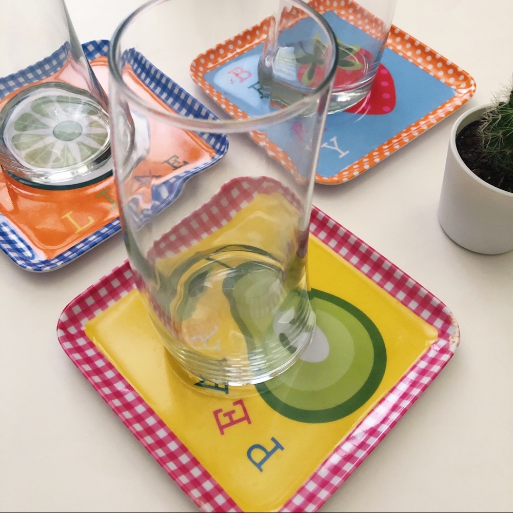 Set of 3 multicolor fruit serving plates